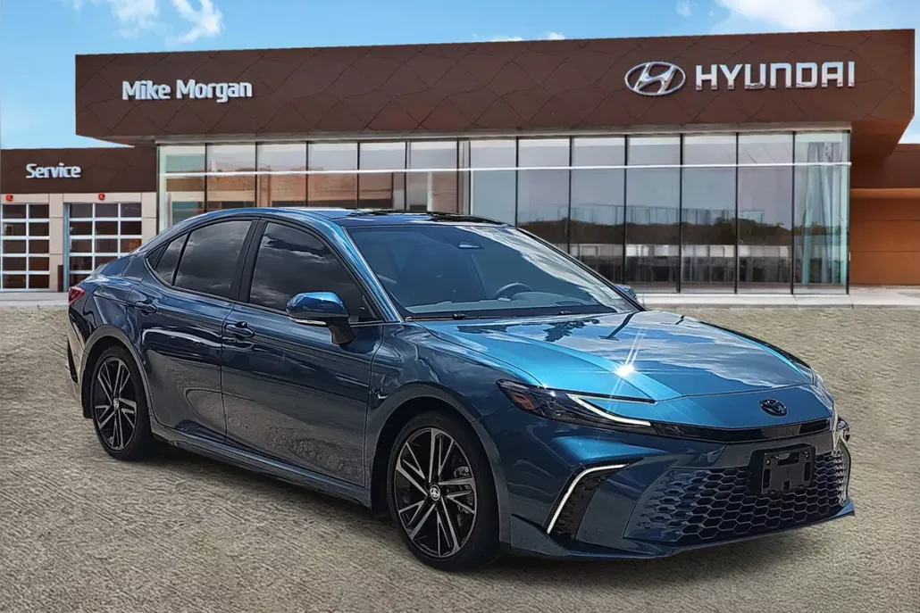2025 Toyota Camry XSE photo 1