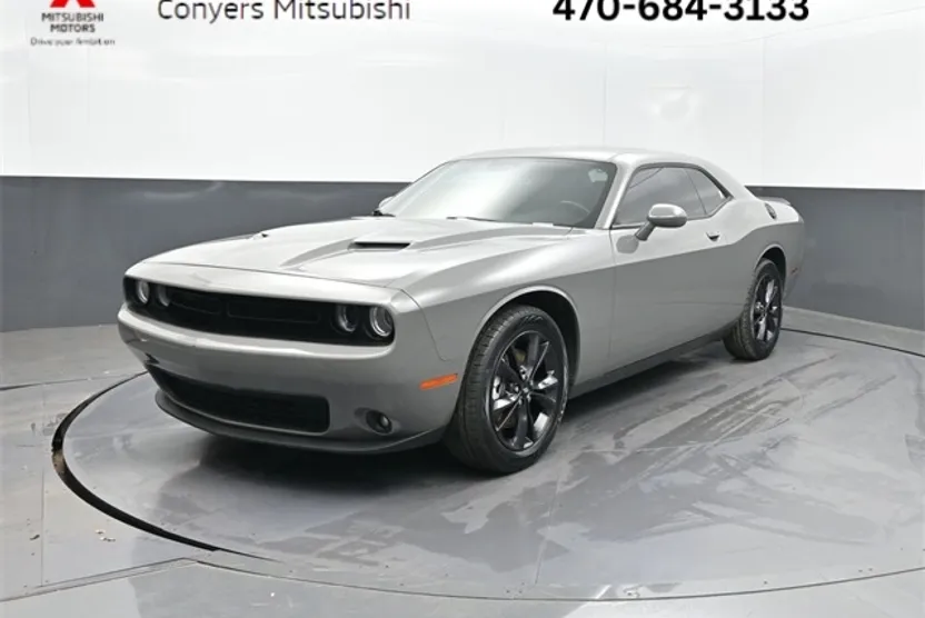 2023 Dodge Challenger SXT AWD photo 1