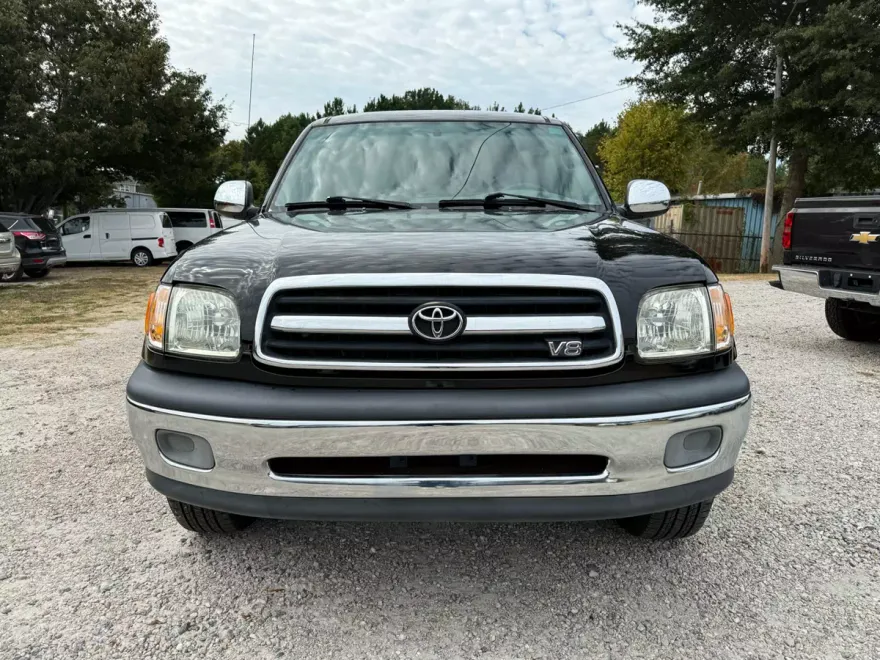 2002 Toyota Tundra SR5 photo 1