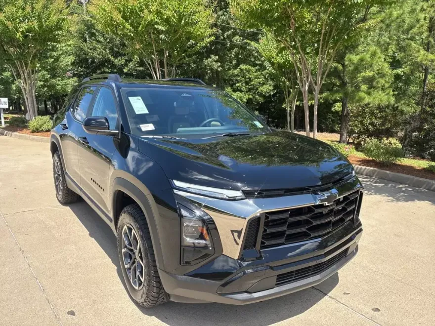2026 Chevrolet Equinox ACTIV photo 1