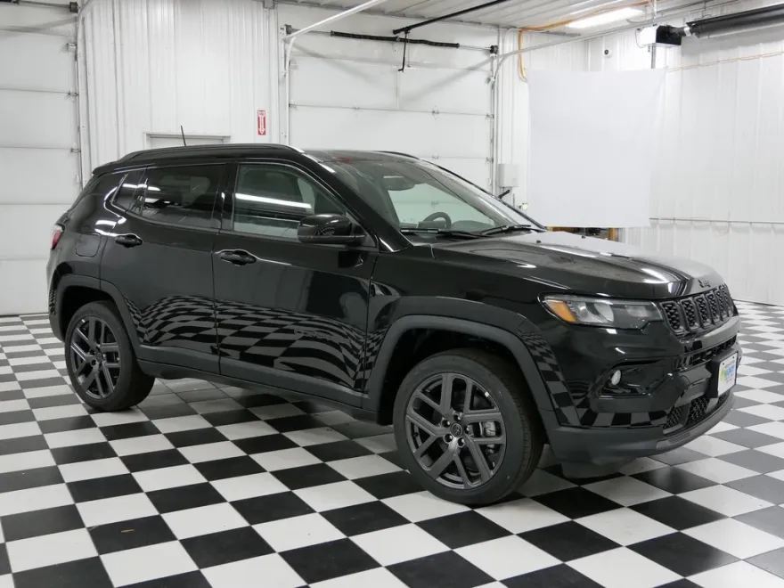 2025 Jeep Compass Limited photo 1