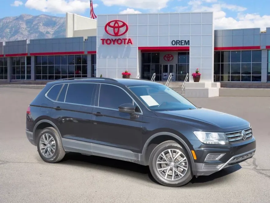 2020 Volkswagen Tiguan SE R-Line Black photo 1