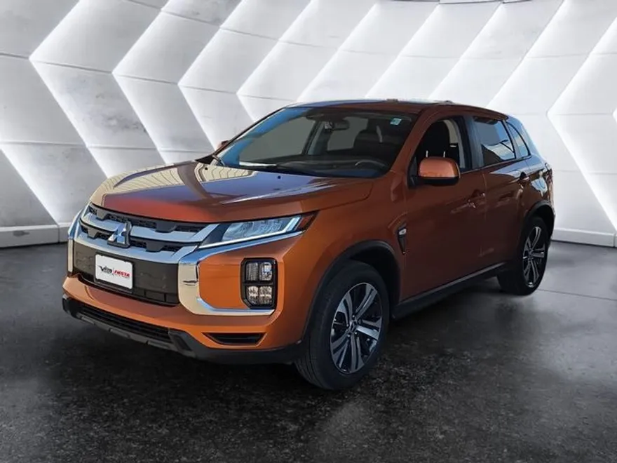 2025 Mitsubishi Outlander Sport S photo 1