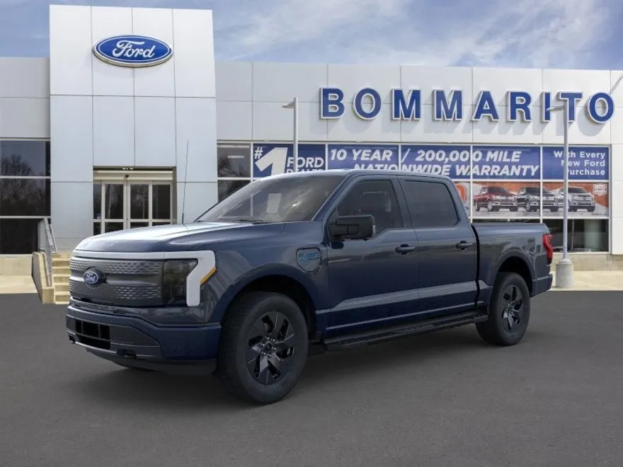 2025 Ford F-150 Lightning photo 1