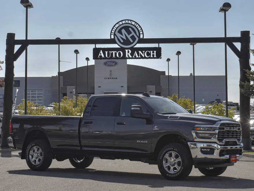 2025 Ram 3500 Big Horn photo 1
