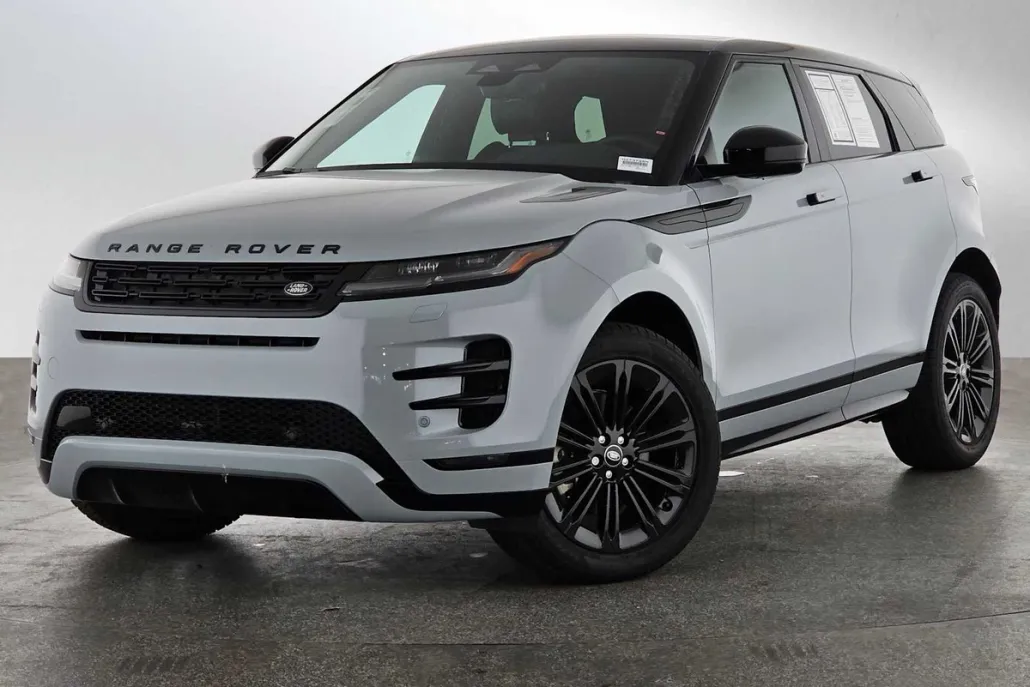 2025 Land Rover Range Rover Evoque Dynamic SE photo 1