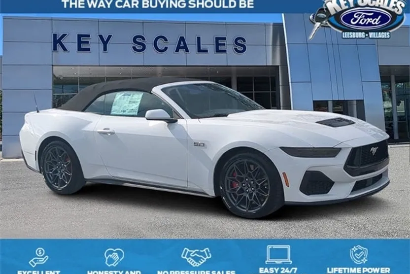 2025 Ford Mustang GT Premium Convertible photo 1