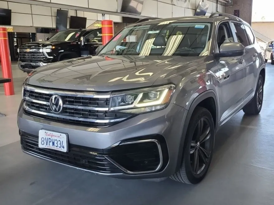 2021 Volkswagen Atlas V6 SE Technology R-Line photo 1