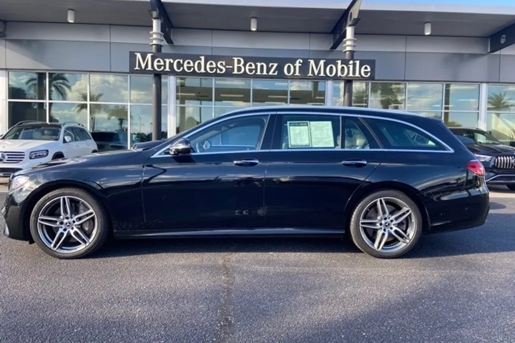 2020 Mercedes Benz E 450 Wagon photo 1