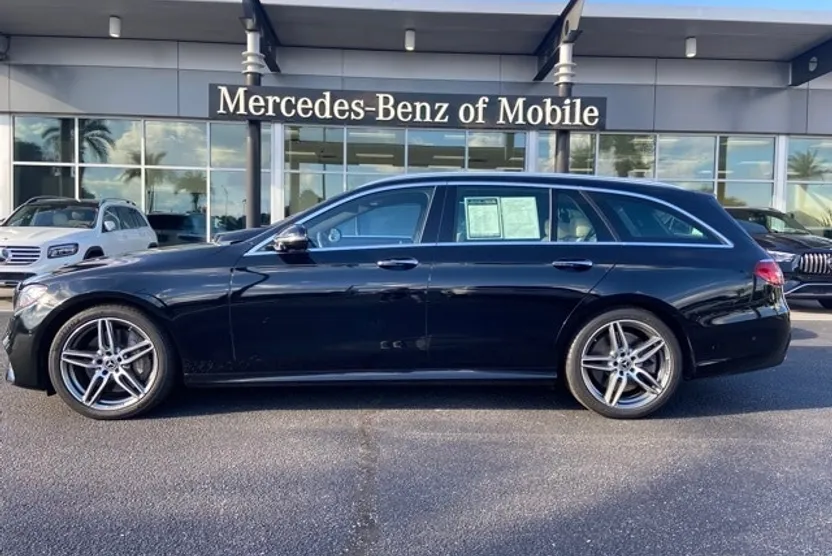 2020 Mercedes Benz E 450 Wagon photo 1