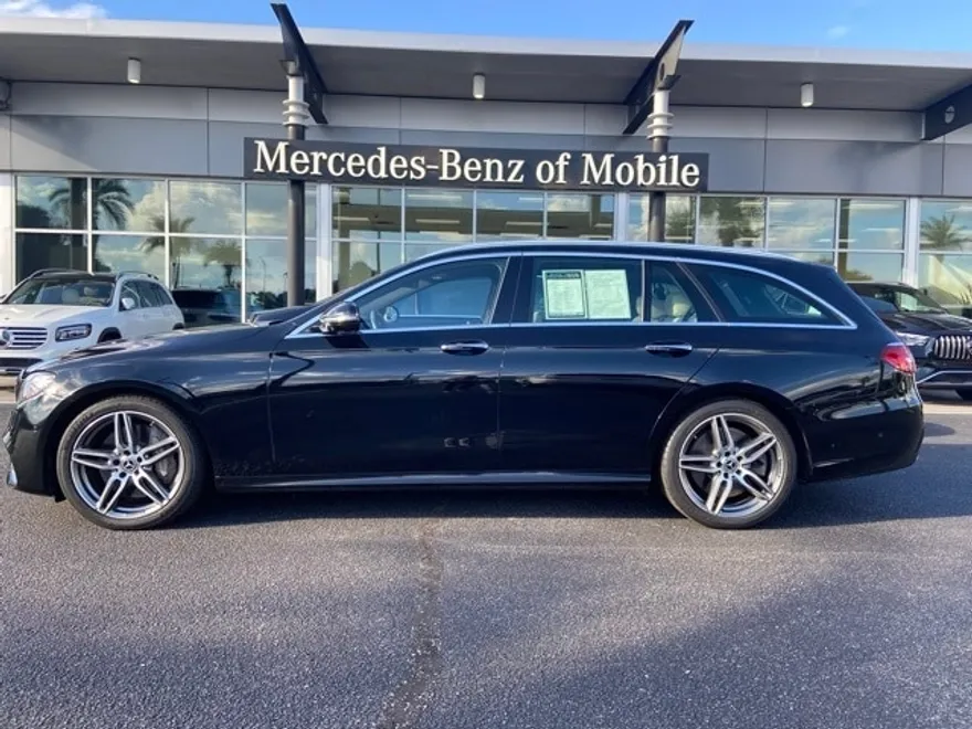 2020 Mercedes Benz E 450 Wagon photo 1