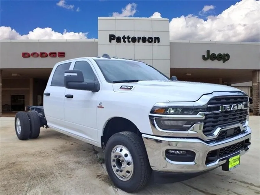 2026 Ram 3500 Tradesman photo 1