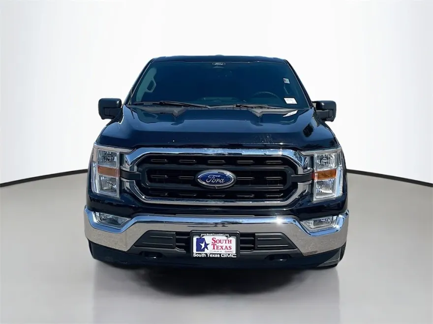 2022 Ford F-150 XLT photo 1