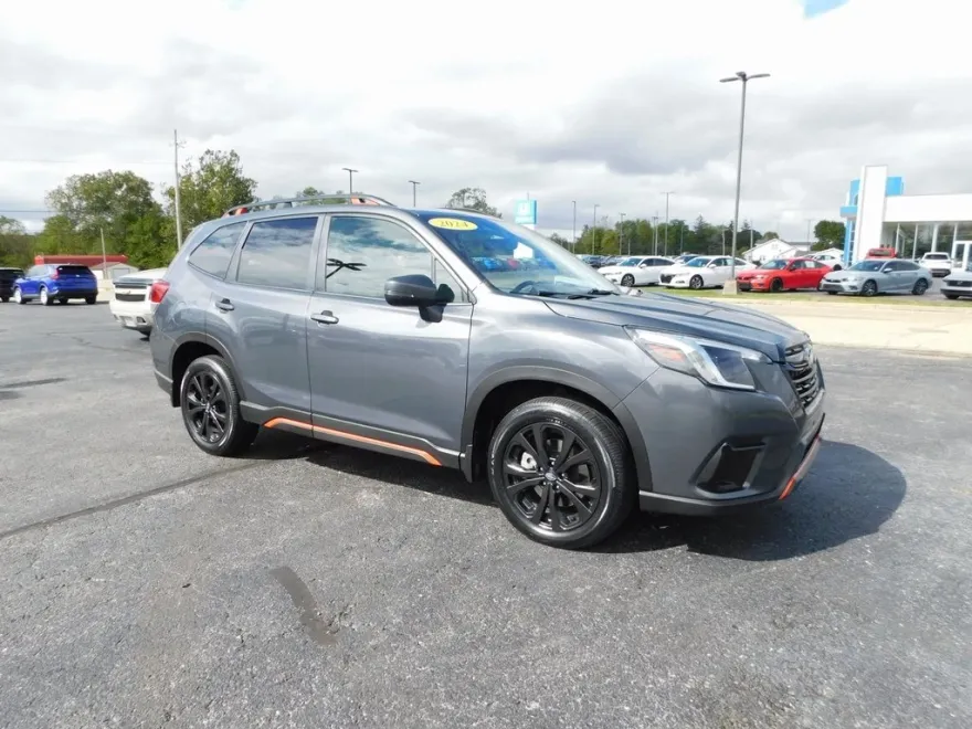 2024 Subaru Forester Sport Base photo 1