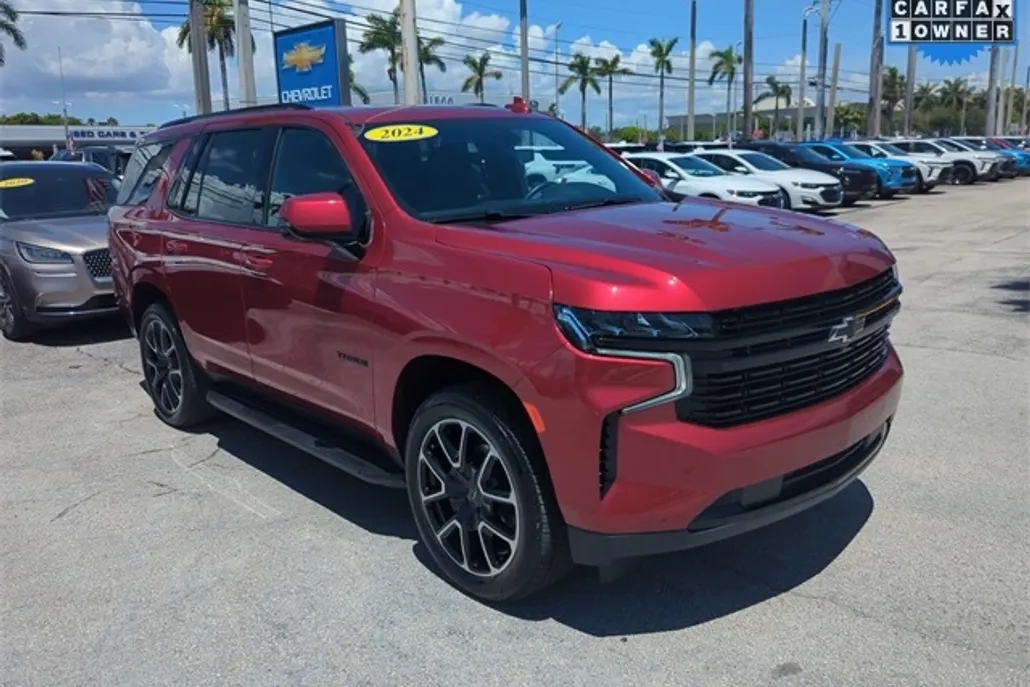 2024 Chevrolet Tahoe RST photo 1