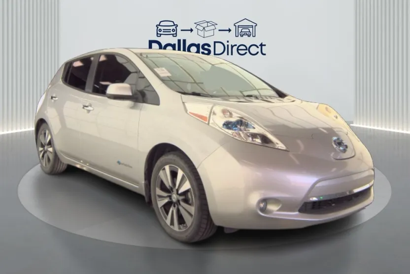 2015 Nissan Leaf SL photo 1