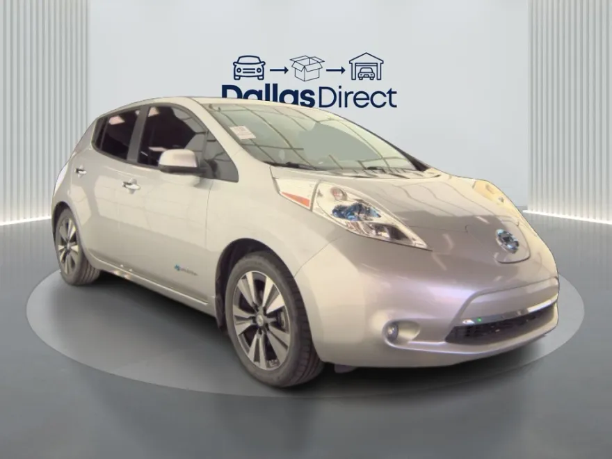 2015 Nissan Leaf SL photo 1