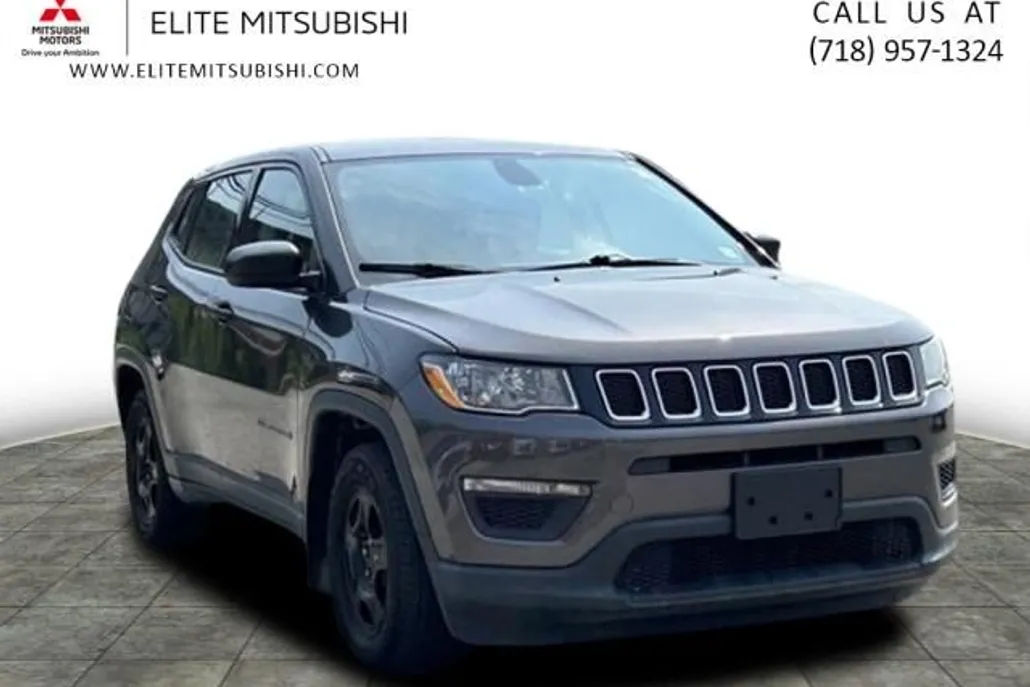2019 Jeep Compass Sport photo 1