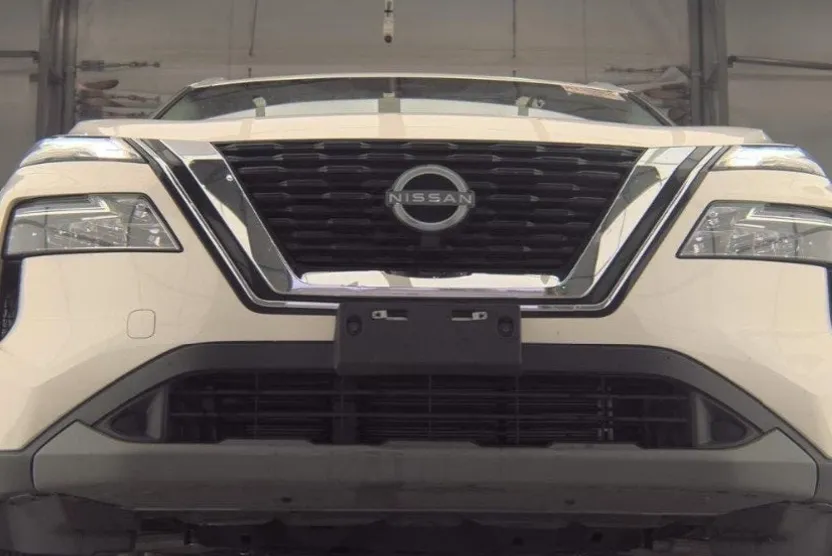 2023 Nissan Rogue SV photo 1
