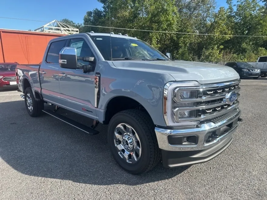 2026 Ford F-350 King Ranch photo 1