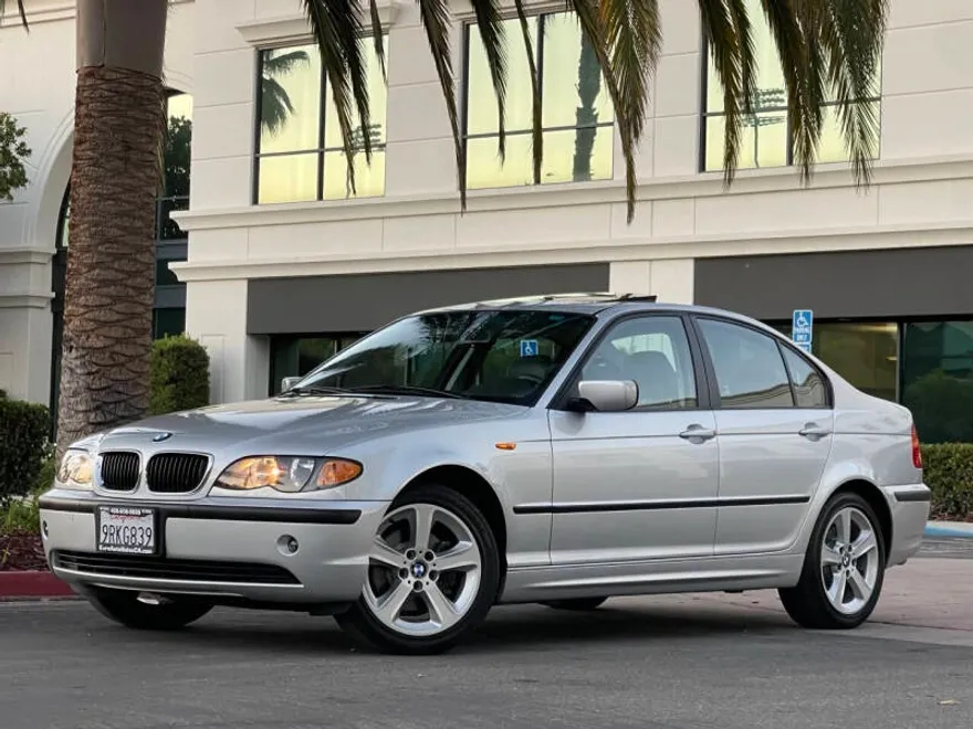 2004 Bmw 325xi photo 1