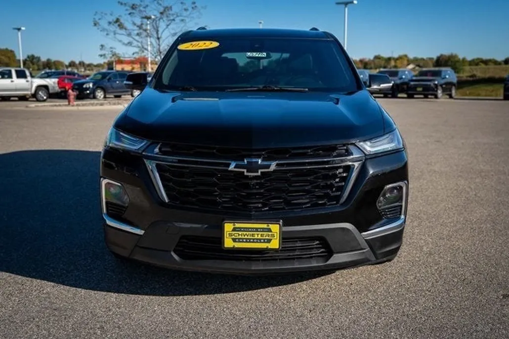 2022 Chevrolet Traverse Leather photo 1