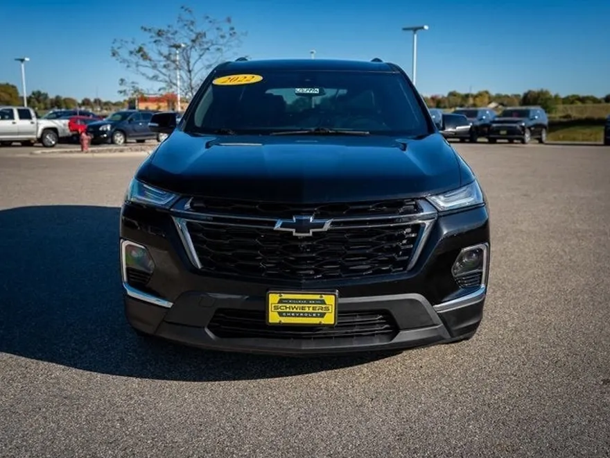 2022 Chevrolet Traverse Leather photo 1