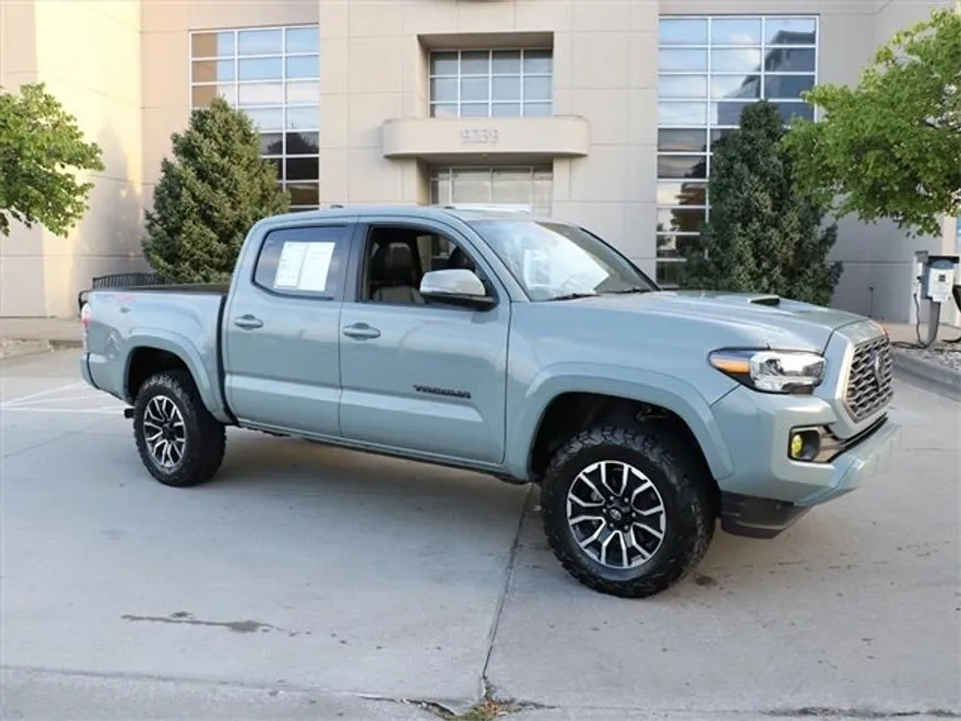 2022 Toyota Tacoma TRD Sport V6 photo 1