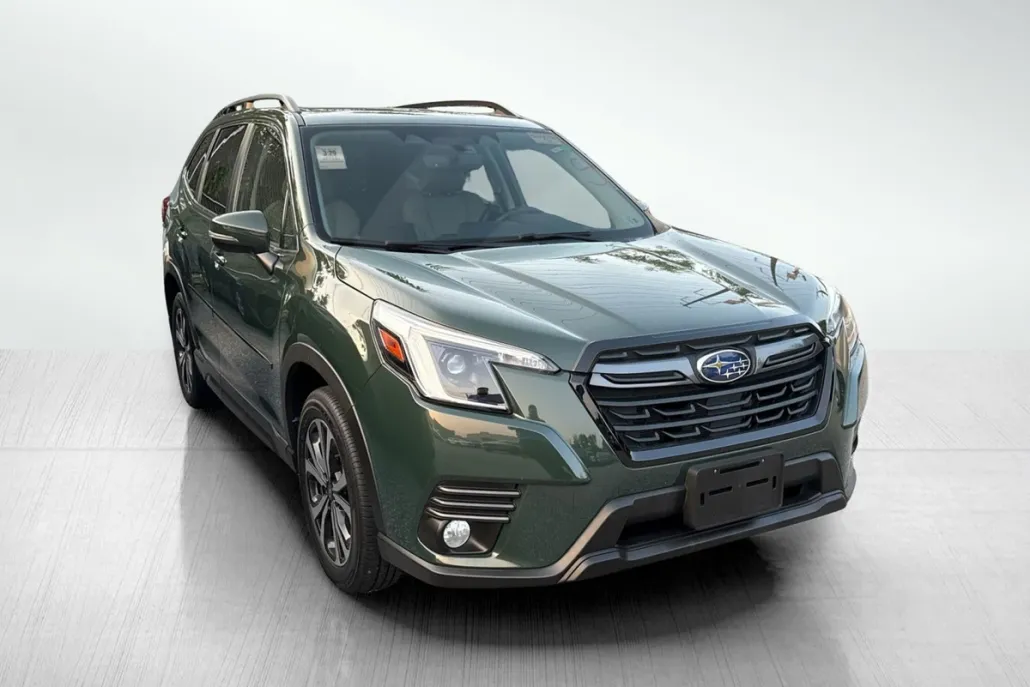 2023 Subaru Forester Limited photo 1