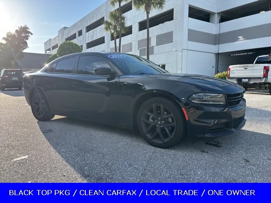2023 Dodge Charger SXT photo 1