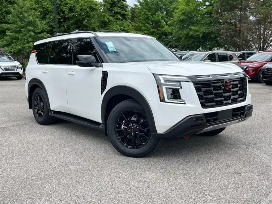 2025 Nissan Armada photo 1