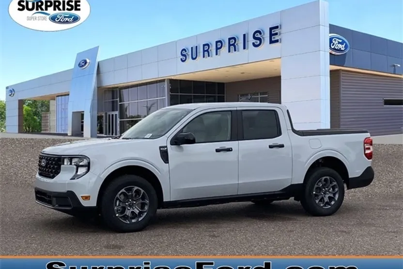 2025 Ford Maverick XLT photo 1
