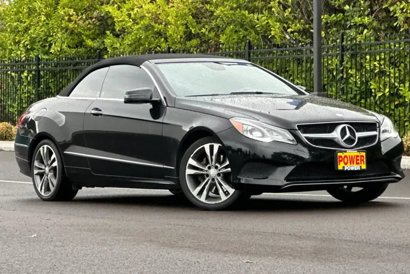 2016 Mercedes Benz E 400 photo 1