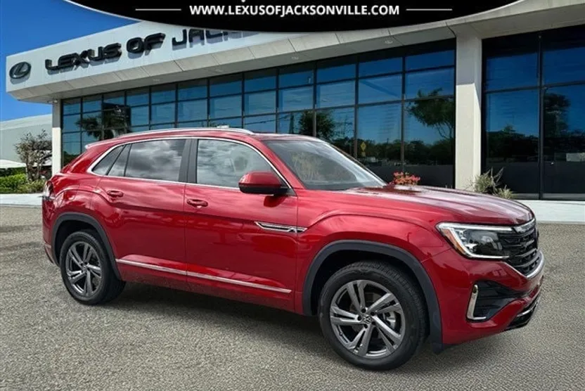 2024 Volkswagen Atlas Cross Sport SEL R-Line photo 1