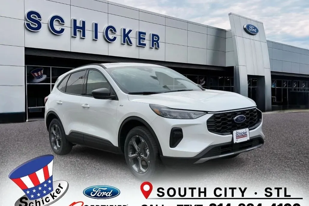 2025 Ford Escape ST-Line photo 1
