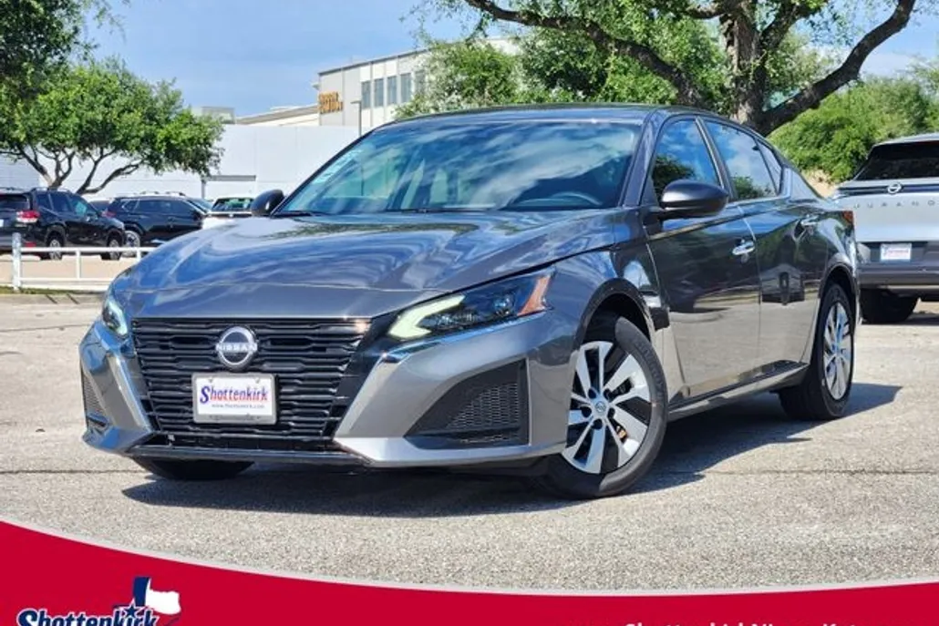 2025 Nissan Altima 2.5 S photo 1