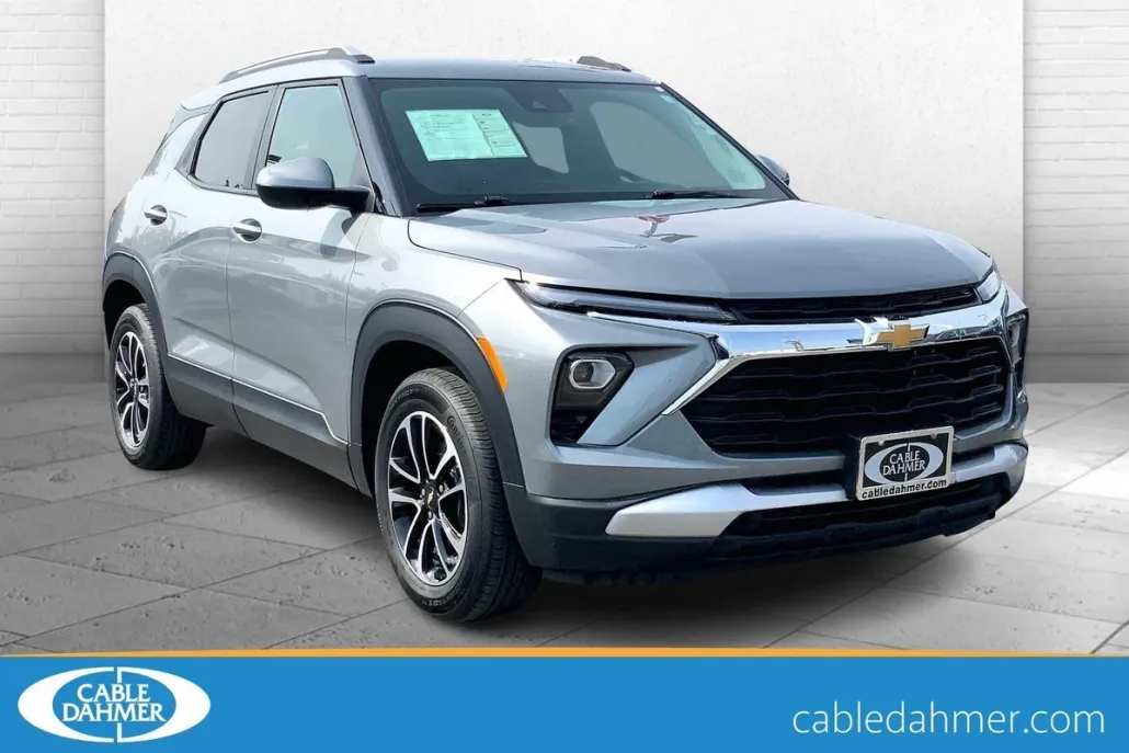 2024 Chevrolet Trailblazer LT photo 1