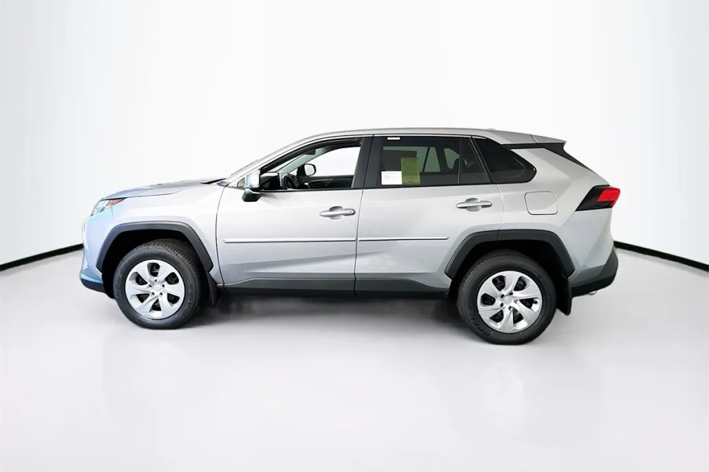 2025 Toyota RAV4 LE photo 1