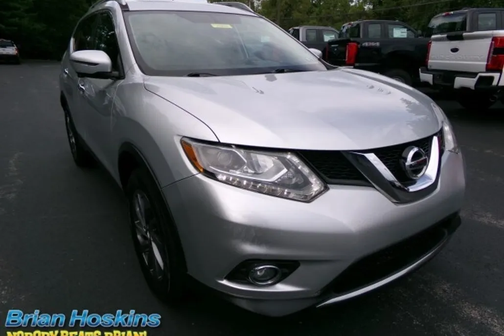 2016 Nissan Rogue SL AWD photo 1