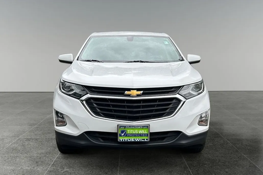 2019 Chevrolet Equinox LT photo 1