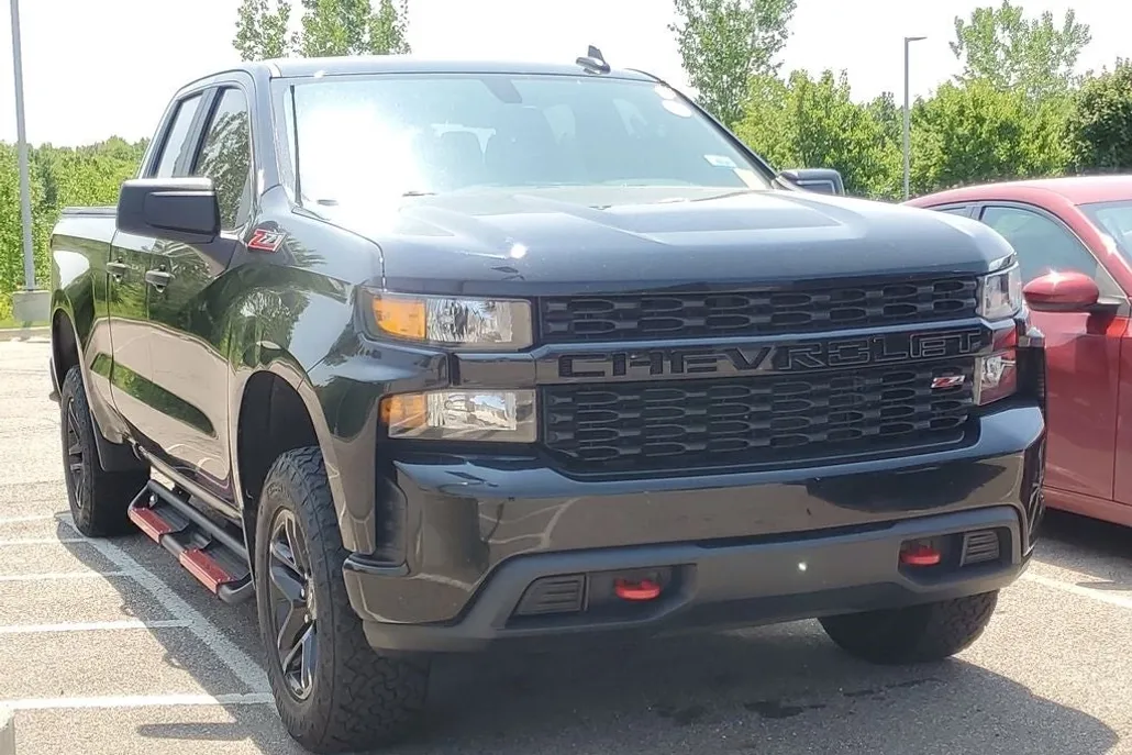 2019 Chevrolet Silverado 1500 Trail Boss Custom photo 1
