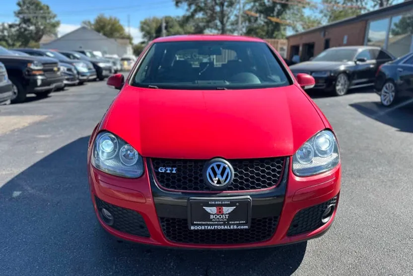 2009 Volkswagen Golf GTI Base photo 1