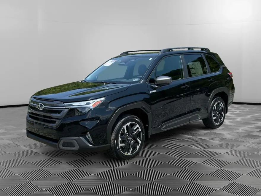 2025 Subaru Forester Limited photo 1
