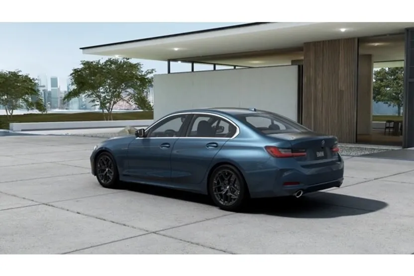 2025 Bmw 330i Sedan photo 1