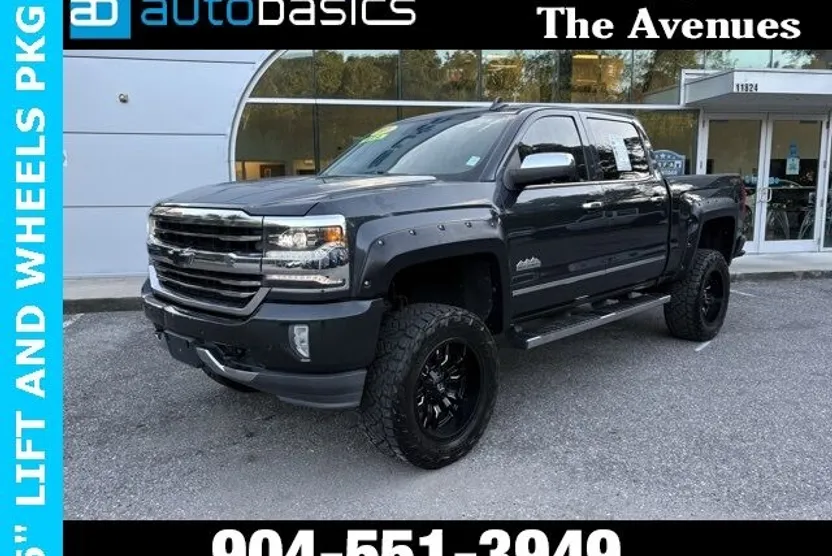 2018 Chevrolet Silverado 1500 High Country photo 1