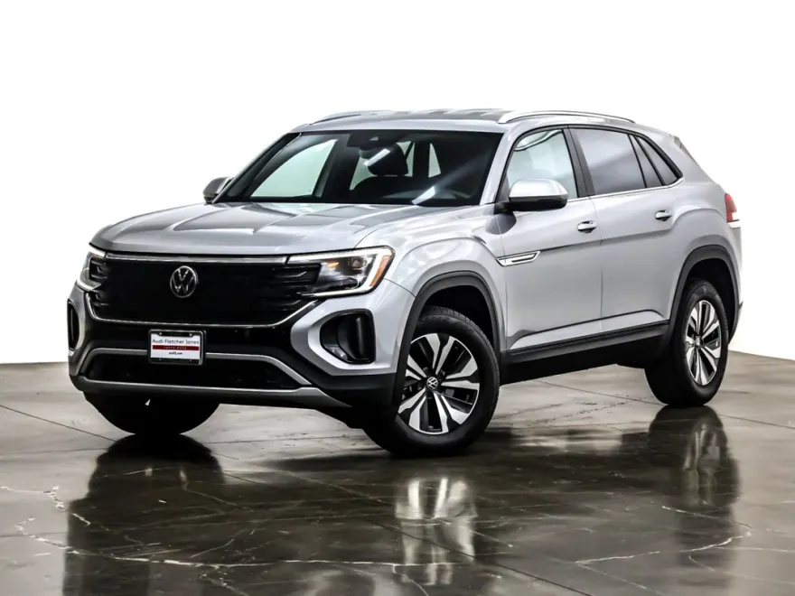 2024 Volkswagen Atlas Cross Sport SE photo 1