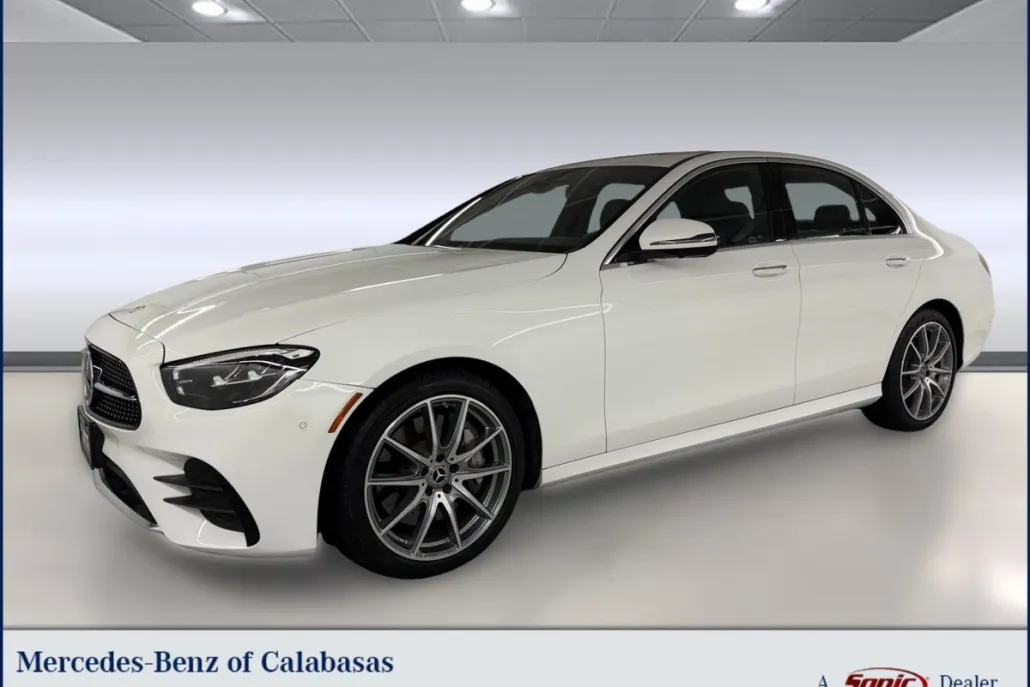 2022 Mercedes Benz E 350 Sedan photo 1