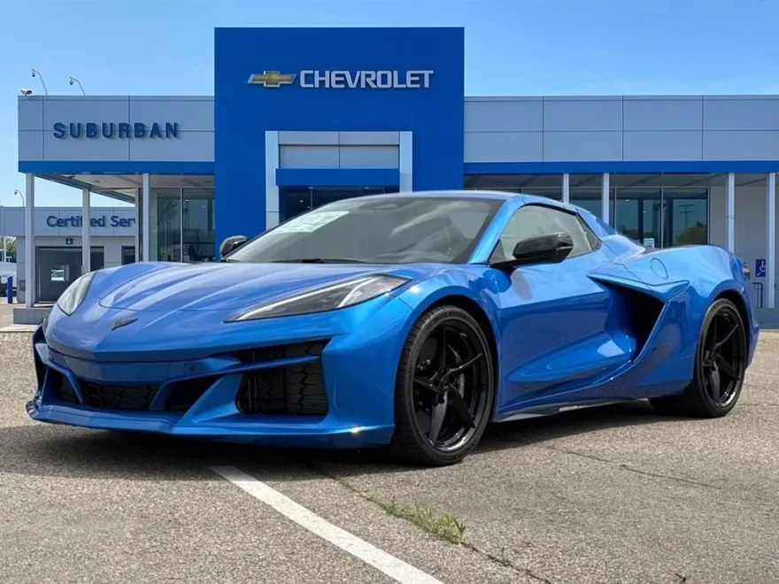 2025 Chevrolet Corvette 2LZ Convertible photo 1