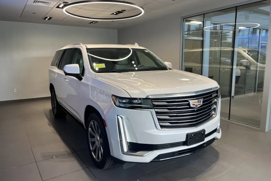 2022 Cadillac Escalade Premium Luxury Platinum photo 1
