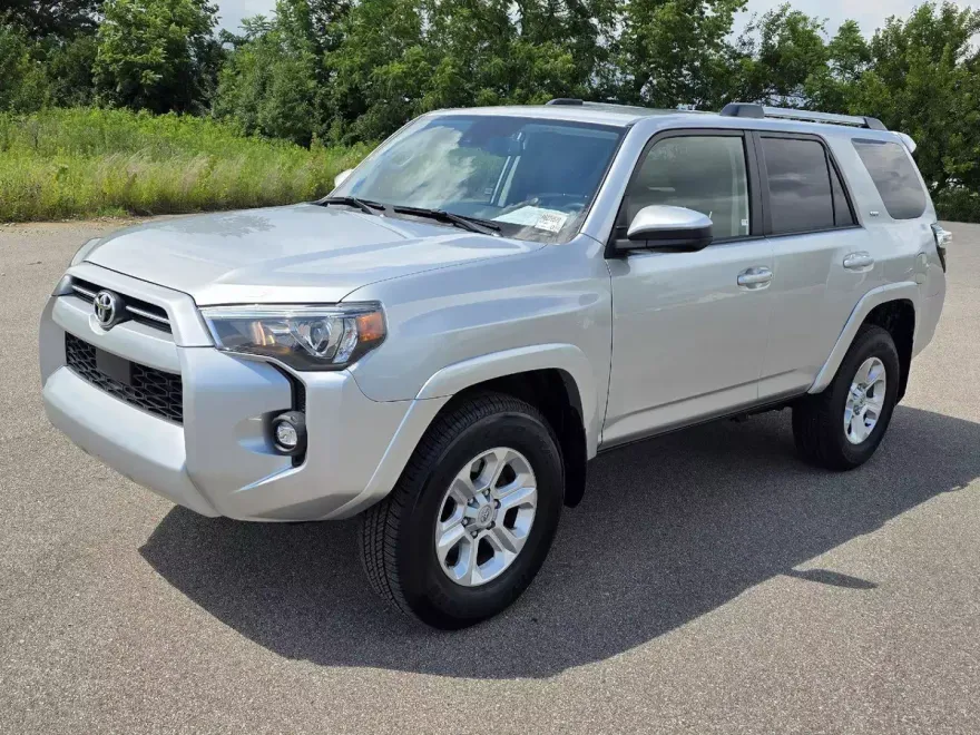 2024 Toyota 4Runner SR5 photo 1